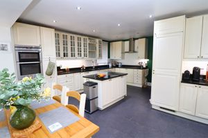 Photo 16- click for photo gallery